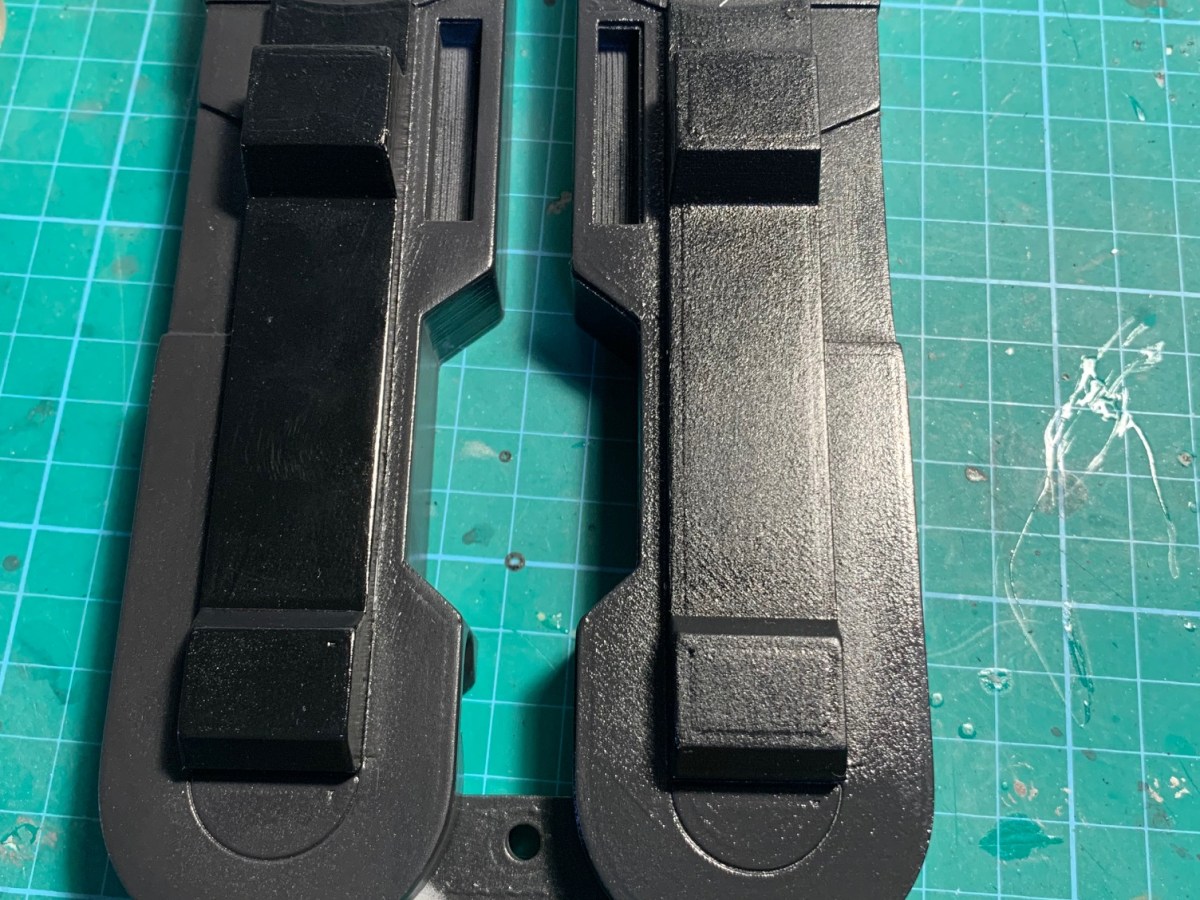 Construyendo BD-1 – (3) Pintando las patas&nbsp;inferiores